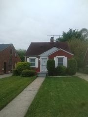 16086 Carlisle Street, Detroit, MI 48205
