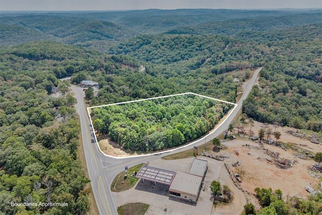 62 Highway 187, Eureka Springs, AR 72631