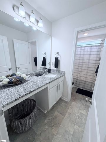 202 Ashborne Lane, Simpsonville, SC 29681