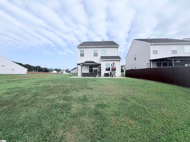 202 Ashborne Lane, Simpsonville, SC 29681