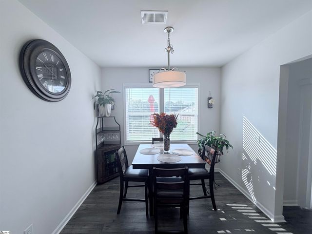 202 Ashborne Lane, Simpsonville, SC 29681