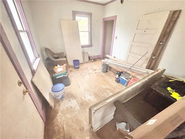 616 Conrad Ave, N Charleroi, PA 15022