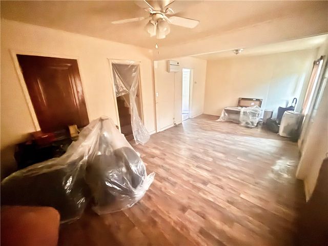 616 Conrad Ave, N Charleroi, PA 15022