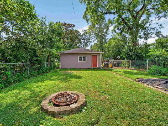 1221 W Packard Avenue, Fort Wayne, IN 46807