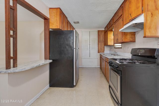 117 S Richter Drive, Lafayette, LA 70501
