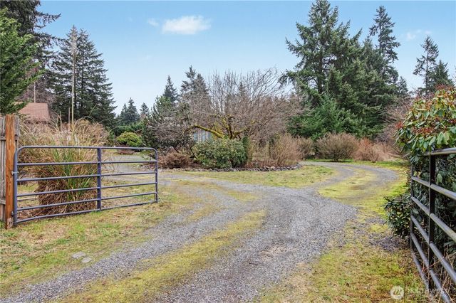 16812 Littlerock Road SW, Rochester, WA 98579