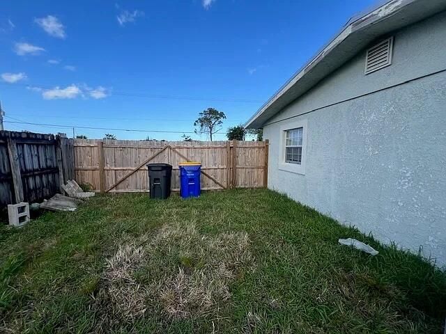 2831 NE Savannah Road, Jensen Beach, FL 34957