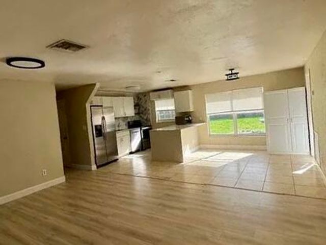 2831 NE Savannah Road, Jensen Beach, FL 34957