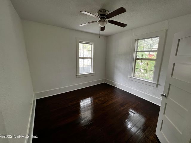 1456 E 16TH Street E, Jacksonville, FL 32206