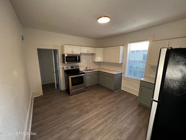 1456 E 16TH Street E, Jacksonville, FL 32206