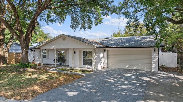 2903 FIELDCREST COURT, Orlando, FL 32839