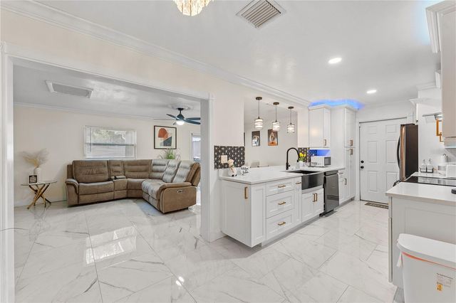 2903 FIELDCREST COURT, Orlando, FL 32839