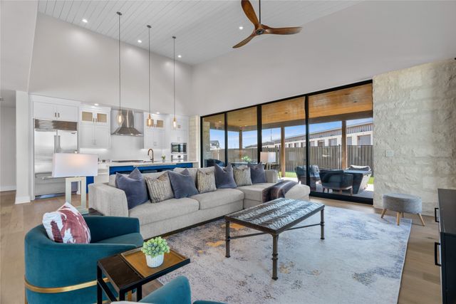 449 Emma Jean Trail, Iredell, TX 76649