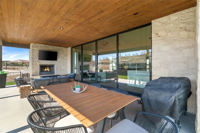 449 Emma Jean Trail, Iredell, TX 76649