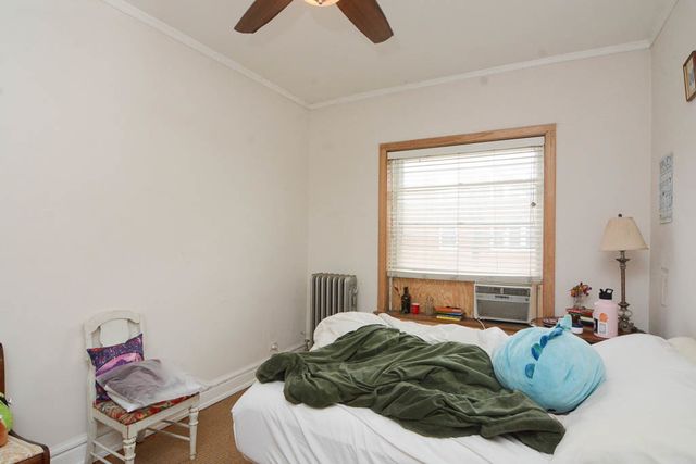 1400 W ROSEMONT Avenue 1, Chicago, IL 60660