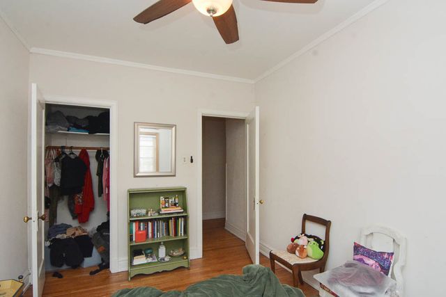 1400 W ROSEMONT Avenue 1, Chicago, IL 60660