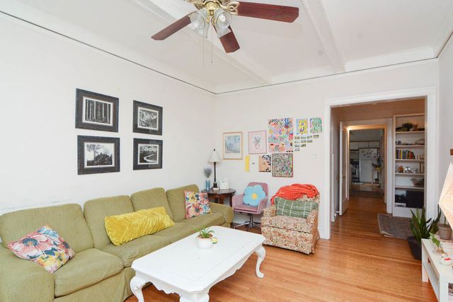 1400 W ROSEMONT Avenue 1, Chicago, IL 60660