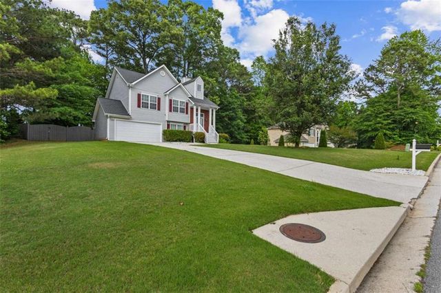 3070 Harvest Circle, Fairburn, GA 30213