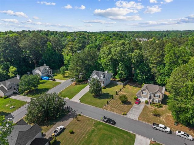 3070 Harvest Circle, Fairburn, GA 30213