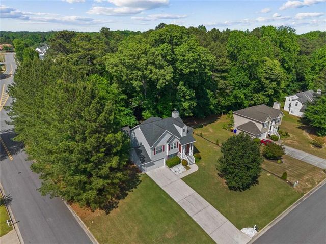 3070 Harvest Circle, Fairburn, GA 30213