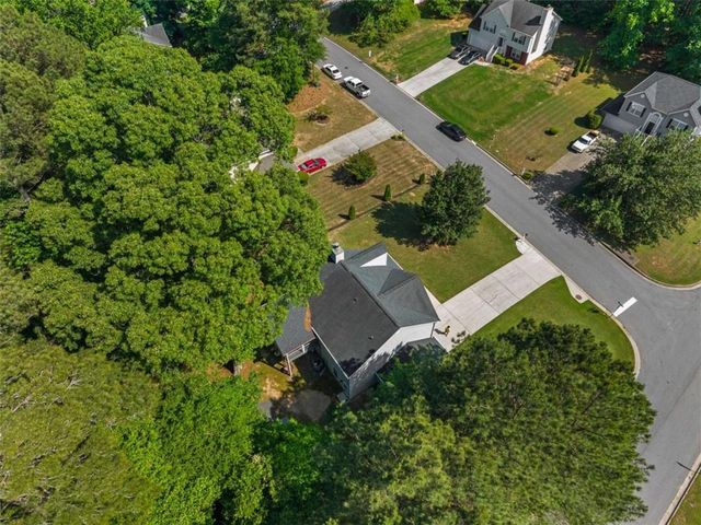 3070 Harvest Circle, Fairburn, GA 30213