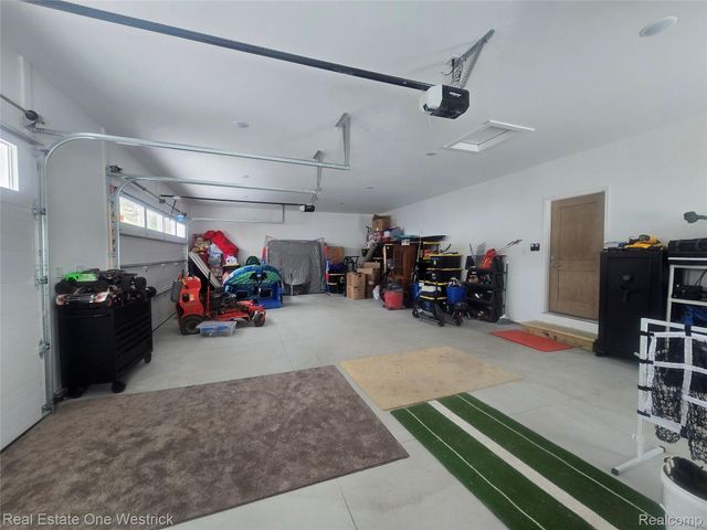 9236 River Road, Clay Township, MI 48001