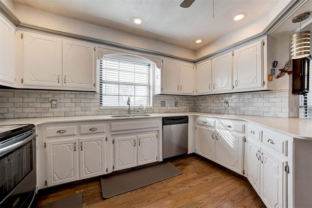 3145 SW 100th Place, Oklahoma City, OK 73159