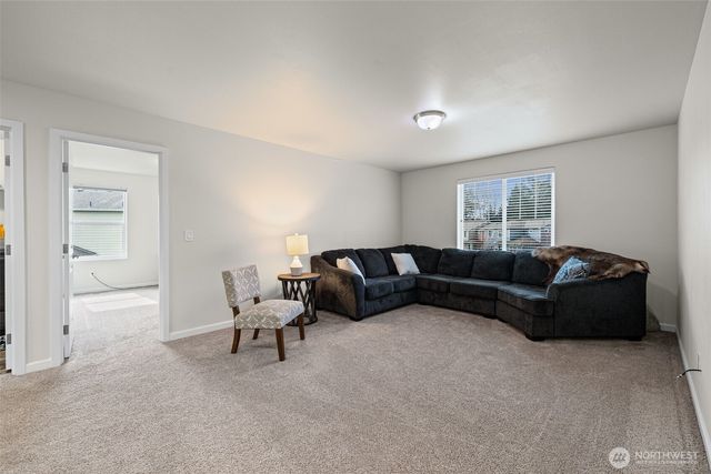 13829 67th Avenue E, Puyallup, WA 98373