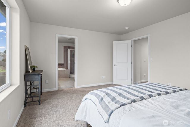 13829 67th Avenue E, Puyallup, WA 98373