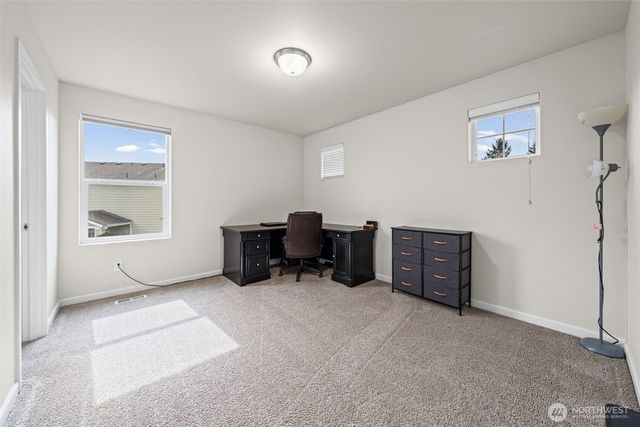 13829 67th Avenue E, Puyallup, WA 98373