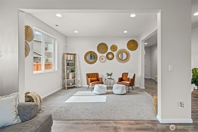 13829 67th Avenue E, Puyallup, WA 98373