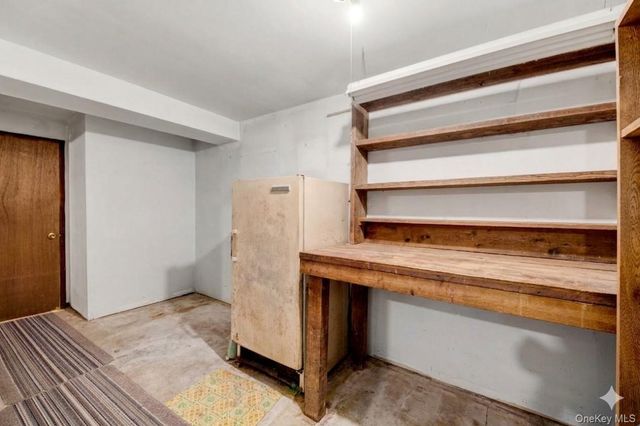 17 Last Road, Middletown, NY 10941