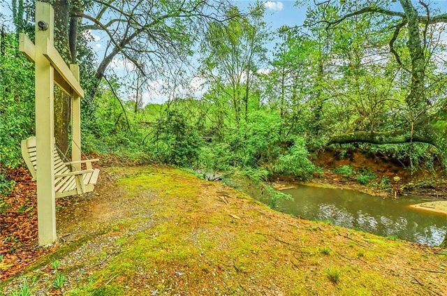 358 Nature Brook SE Walk, Smyrna, GA 30082