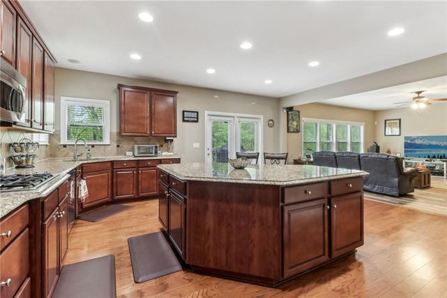 358 Nature Brook SE Walk, Smyrna, GA 30082