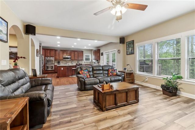 358 Nature Brook SE Walk, Smyrna, GA 30082