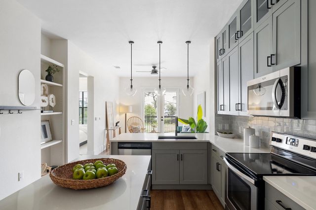 1508 Blodgett Street 607, Houston, TX 77004