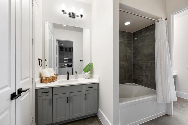 1508 Blodgett Street 607, Houston, TX 77004