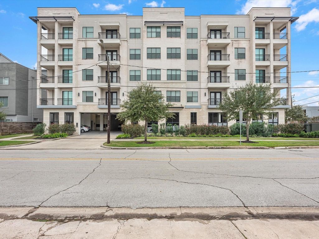 1508 Blodgett Street 607, Houston, TX 77004