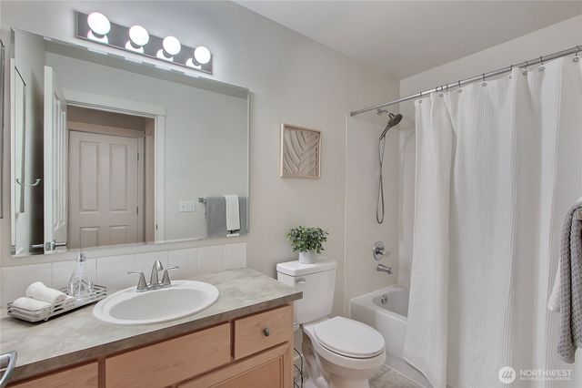 1821 McNeil Circle #D3, Dupont, WA 98327
