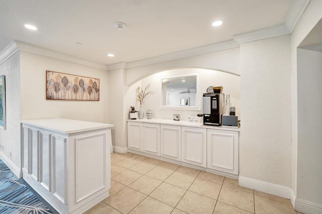 1620 S Ocean Boulevard 14-D, Lauderdale By The Sea, FL 33062