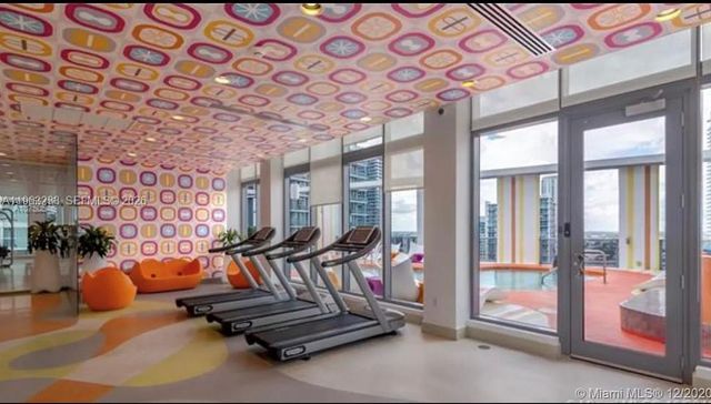 31 SE 6th St 1404, Miami, FL 33131