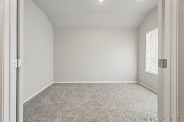 11802 S 274th East Avenue, Coweta, OK 74429