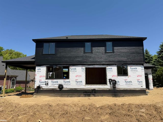 1612 Royal Birkdale Drive, Oxford, MI 48371