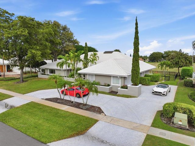 2106 Sunderland Avenue, Wellington, FL 33414