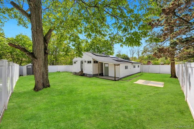 59 E Elm Street, Central Islip, NY 11722