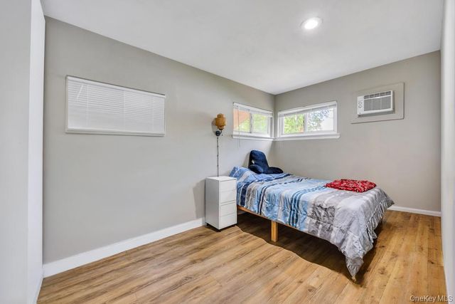 59 E Elm Street, Central Islip, NY 11722