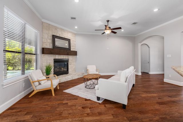 5507 Bright Timber Landing Drive, Spring, TX 77386