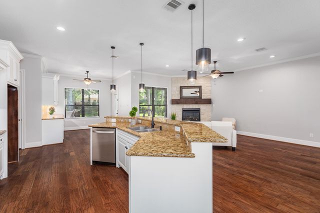 5507 Bright Timber Landing Drive, Spring, TX 77386