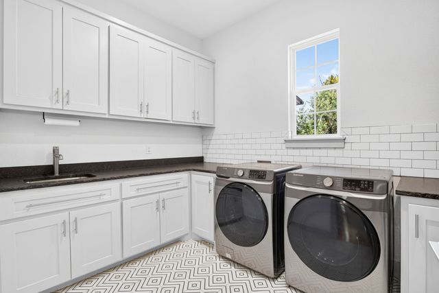 3008 Perkins Lane, Weatherford, TX 76088