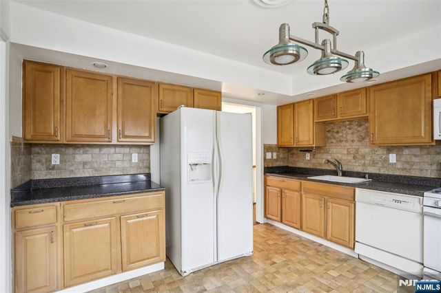 254 Darlington Avenue, Ramsey, NJ 07446